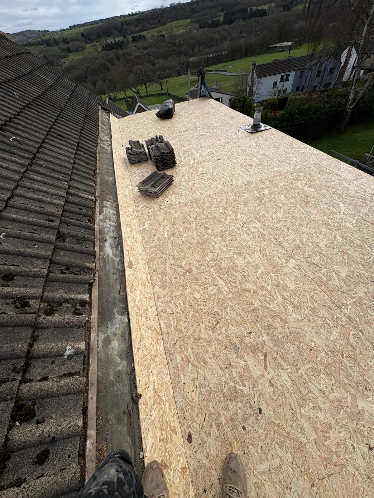 Completed flat roof installation in Leeds by Skylight Roof Repairs